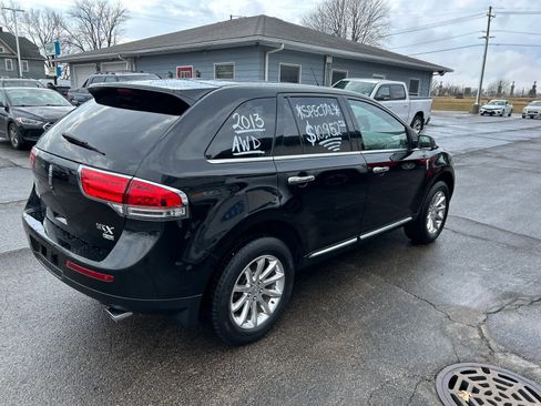Used 2013 Lincoln MKX AWD image 7
