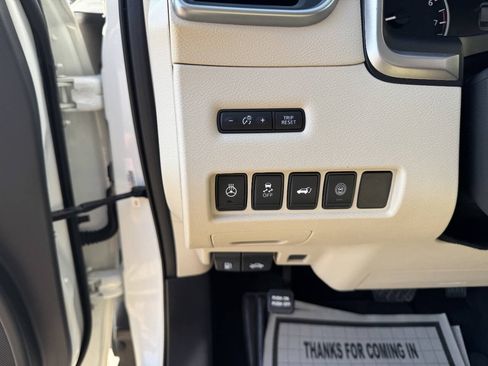 Used 2020 Nissan Murano Platinum FWD image 15