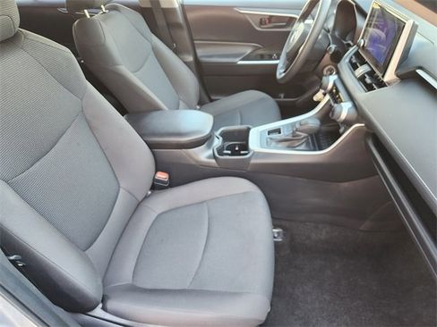 Certified 2025 Toyota RAV4 LE image 9