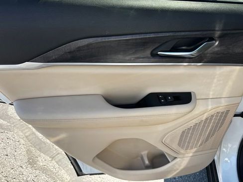 Certified 2024 Jeep Grand Cherokee Limited AWD/4WD image 19