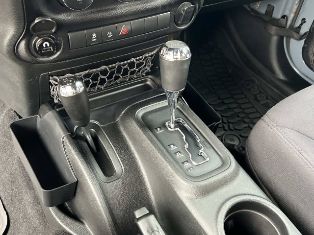 Used 2015 Jeep Wrangler Sport AWD/4WD image 20