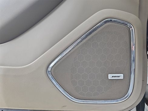 Certified 2017 Chevrolet Suburban Premier image 35