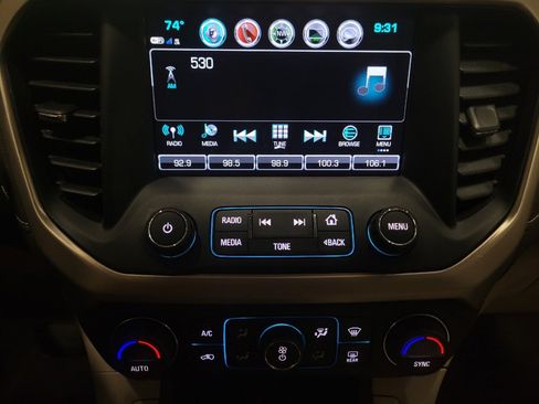 Used 2017 GMC Acadia Denali w/ Technology Package AWD/4WD image 25