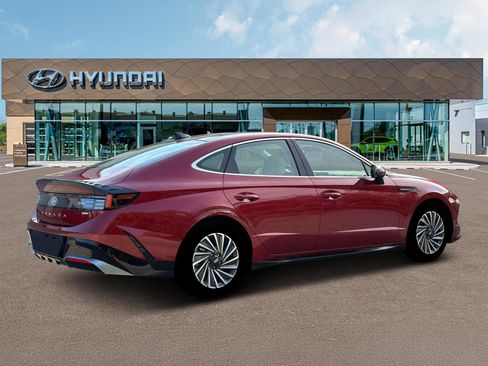 New 2026 Hyundai Sonata SEL FWD image 8