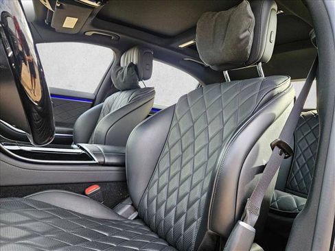 Used 2022 Mercedes-Benz S 580 4MATIC Sedan image 10