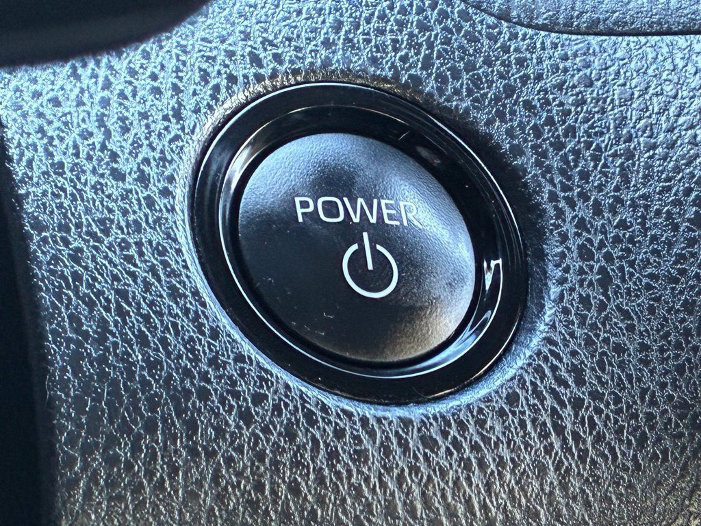 Used 2026 Toyota Camry SE FWD image 20