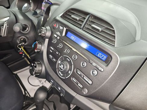 Used 2013 Honda Fit Sport image 16
