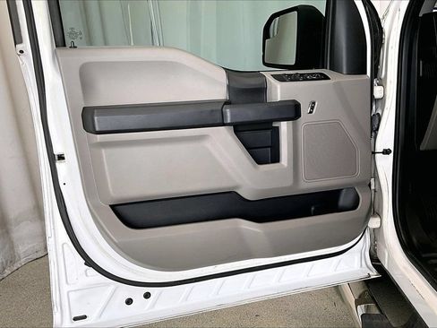 Used 2018 Ford F150 XL w/ Equipment Group 101A Mid RWD image 21