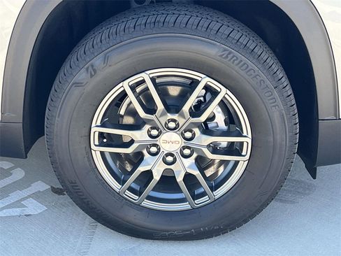 New 2026 GMC Acadia Elevation image 31