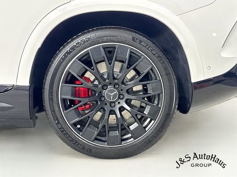 Used 2024 Mercedes-Benz EQE AMG 4MATIC SUV image 40