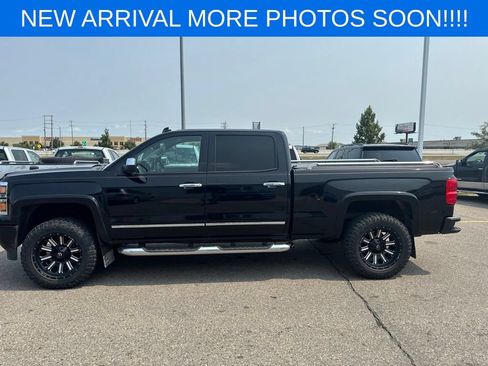 Used 2014 Chevrolet Silverado 1500 High Country w/ High Country Premium Package AWD/4WD image 5