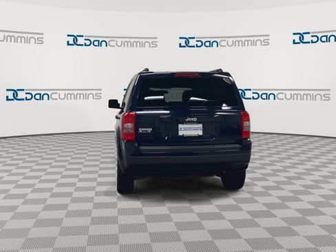 Used 2014 Jeep Patriot Sport w/ Power Value Group AWD/4WD image 7