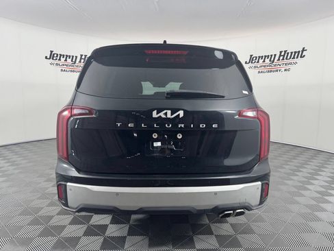 Used 2024 Kia Telluride S w/ S Sunroof Package FWD image 8