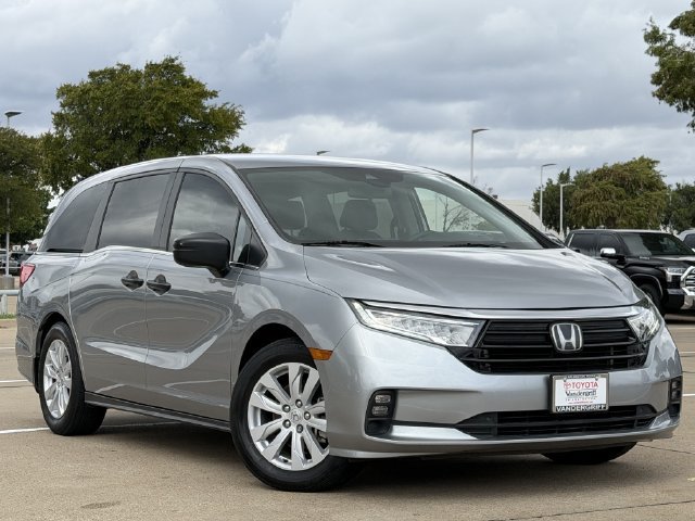 Used 2021 Honda Odyssey LX image 2