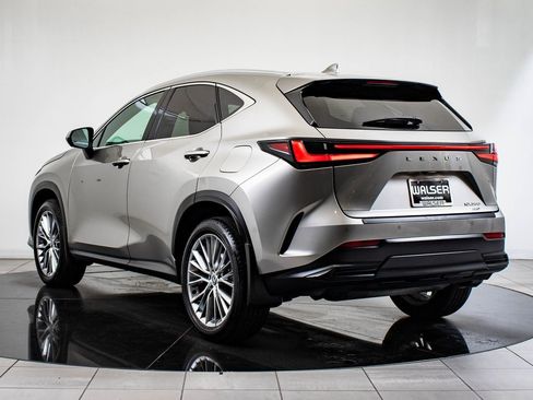 Certified 2025 Lexus NX 350 AWD w/ Premium Package image 11