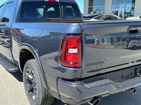 New 2026 RAM 1500 Big Horn AWD/4WD image 11