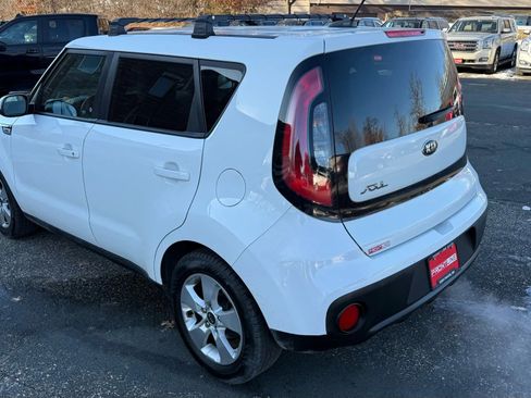 Used 2018 Kia Soul image 6