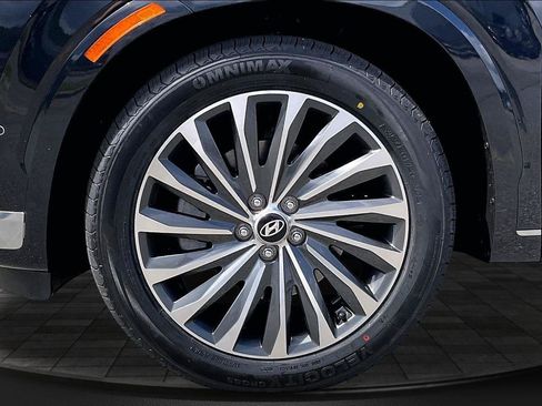 Used 2024 Hyundai Palisade Calligraphy AWD/4WD image 9