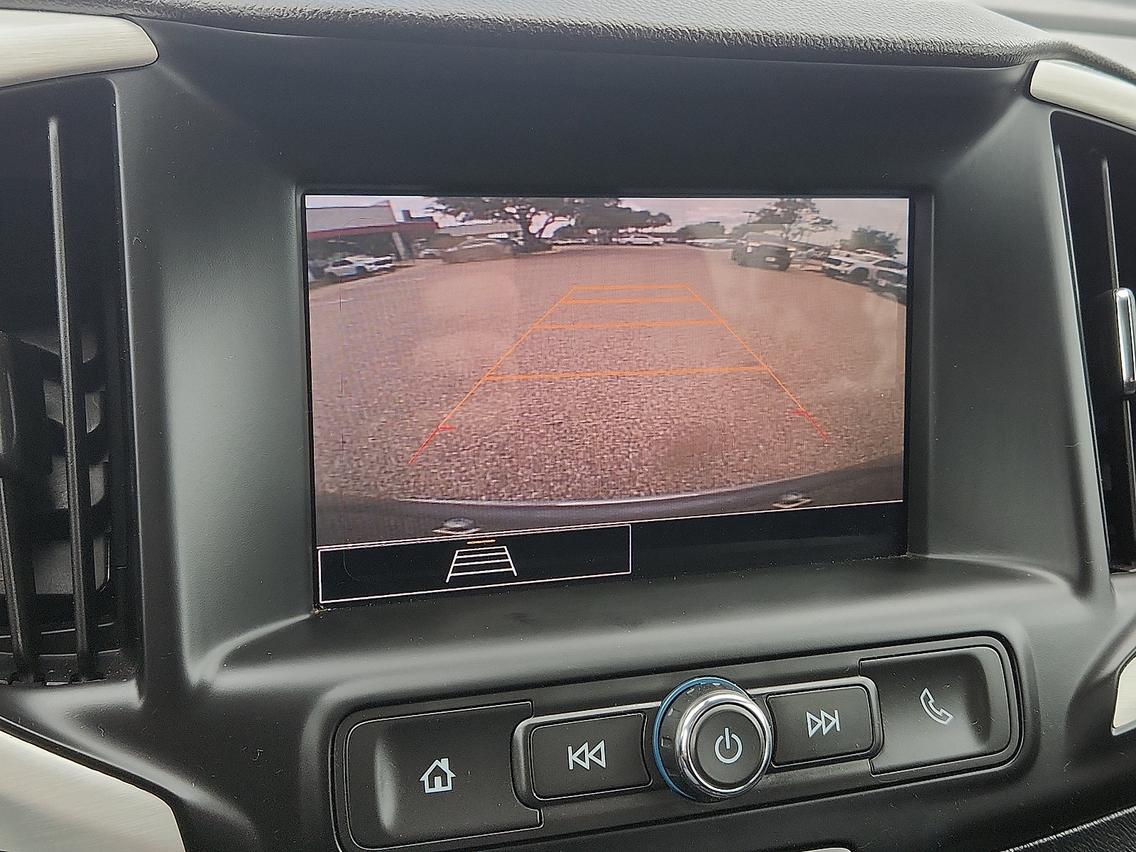 Used 2023 GMC Terrain SLE w/ Driver Convenience Package FWD image 19