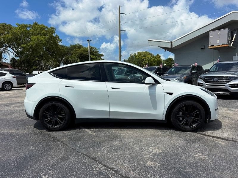Used 2021 Tesla Model Y Long Range AWD/4WD image 4