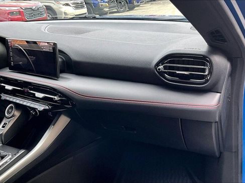 Used 2024 Dodge Hornet R/T image 11