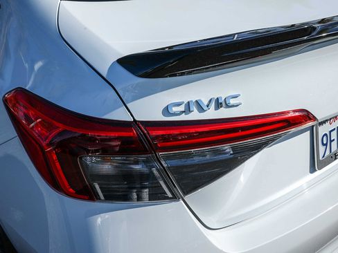 Used 2023 Honda Civic Si image 8