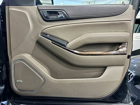 Used 2019 GMC Yukon SLT w/ Open Road Package RWD image 47