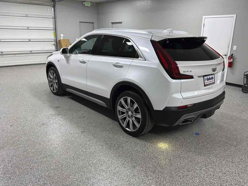 Used 2019 Cadillac XT4 Premium Luxury FWD image 5