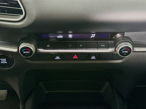 Used 2022 MAZDA CX-30 AWD 2.5 S w/ Select Package image 22