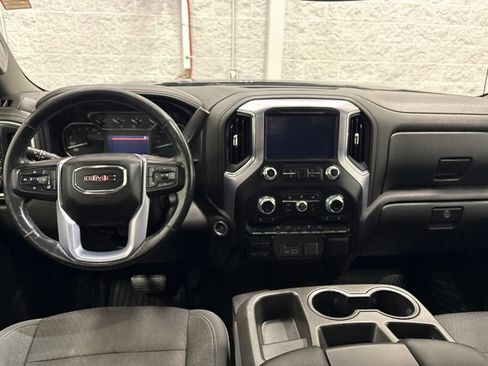 Used 2019 GMC Sierra 1500 SLE w/ Preferred Package AWD/4WD image 14