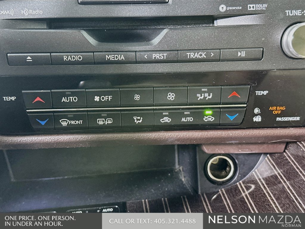 Used 2017 Lexus RX 450h AWD w/ Luxury Package image 19