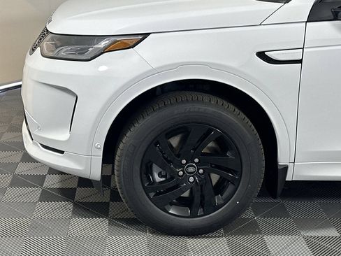 Certified 2025 Land Rover Discovery Sport S AWD/4WD image 9