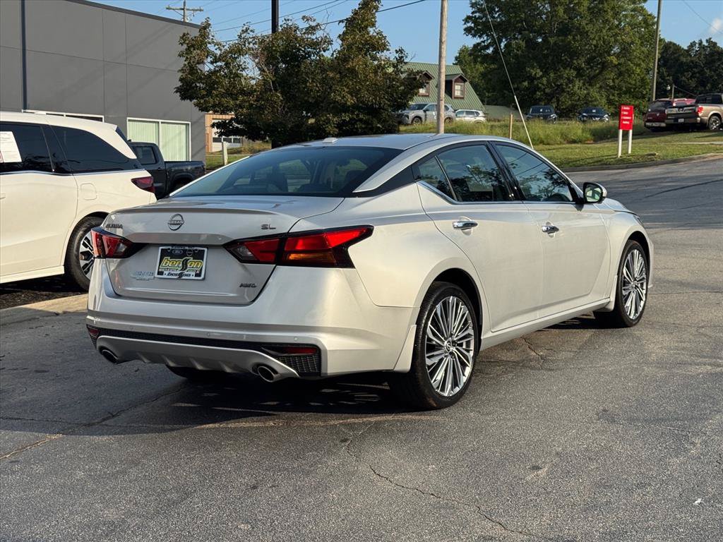 Certified 2024 Nissan Altima 2.5 SL AWD/4WD image 3