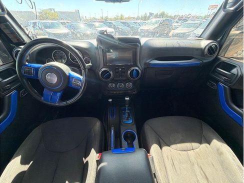 Used 2016 Jeep Wrangler Unlimited Sport w/ Quick Order Package 24S AWD/4WD image 4
