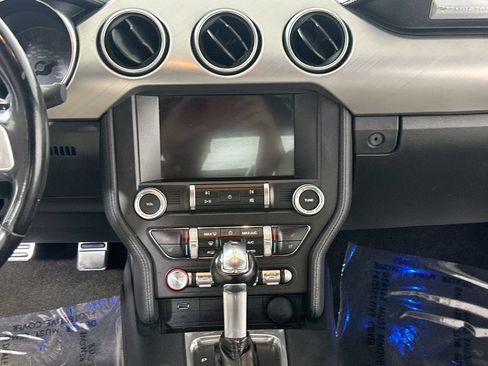 Used 2019 Ford Mustang Premium RWD image 17