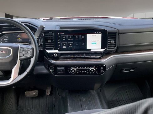 Used 2023 GMC Sierra 1500 SLE image 4