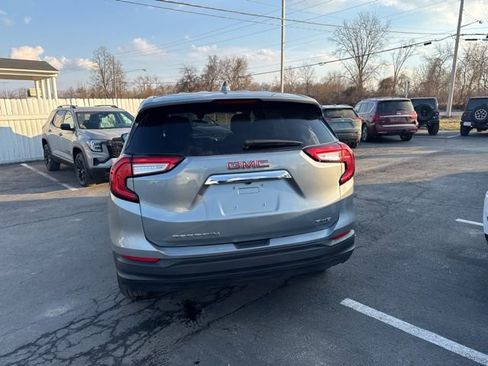 Certified 2024 GMC Terrain SLE image 5