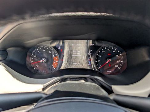 Used 2025 Jeep Compass Limited image 53