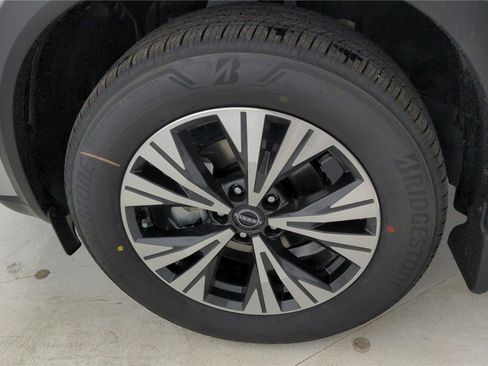 Certified 2023 Nissan Rogue SV image 37