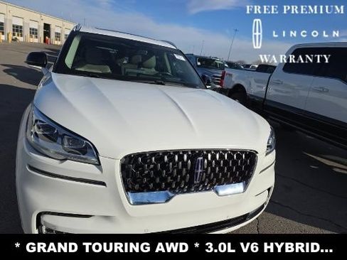 Used 2020 Lincoln Aviator Grand Touring w/ Equipment Group 302A AWD/4WD image 2