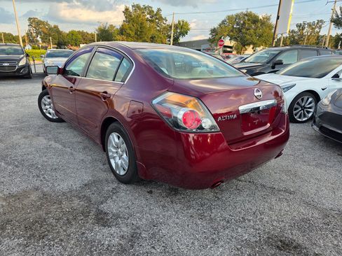 Used 2010 Nissan Altima 2.5 S image 5
