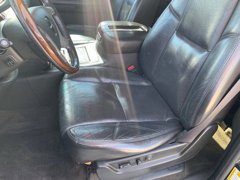 Used 2009 GMC Yukon XL Denali AWD/4WD image 9