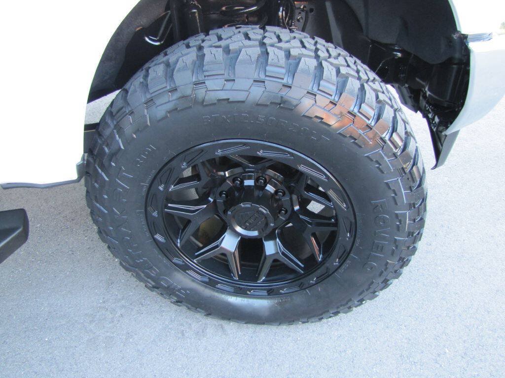 Used 2019 Ford F250 Lariat w/ Lariat Ultimate Package AWD/4WD image 24
