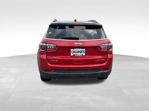 Used 2025 Jeep Compass Limited AWD/4WD image 9