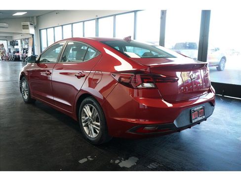 Used 2019 Hyundai Elantra SEL FWD image 5