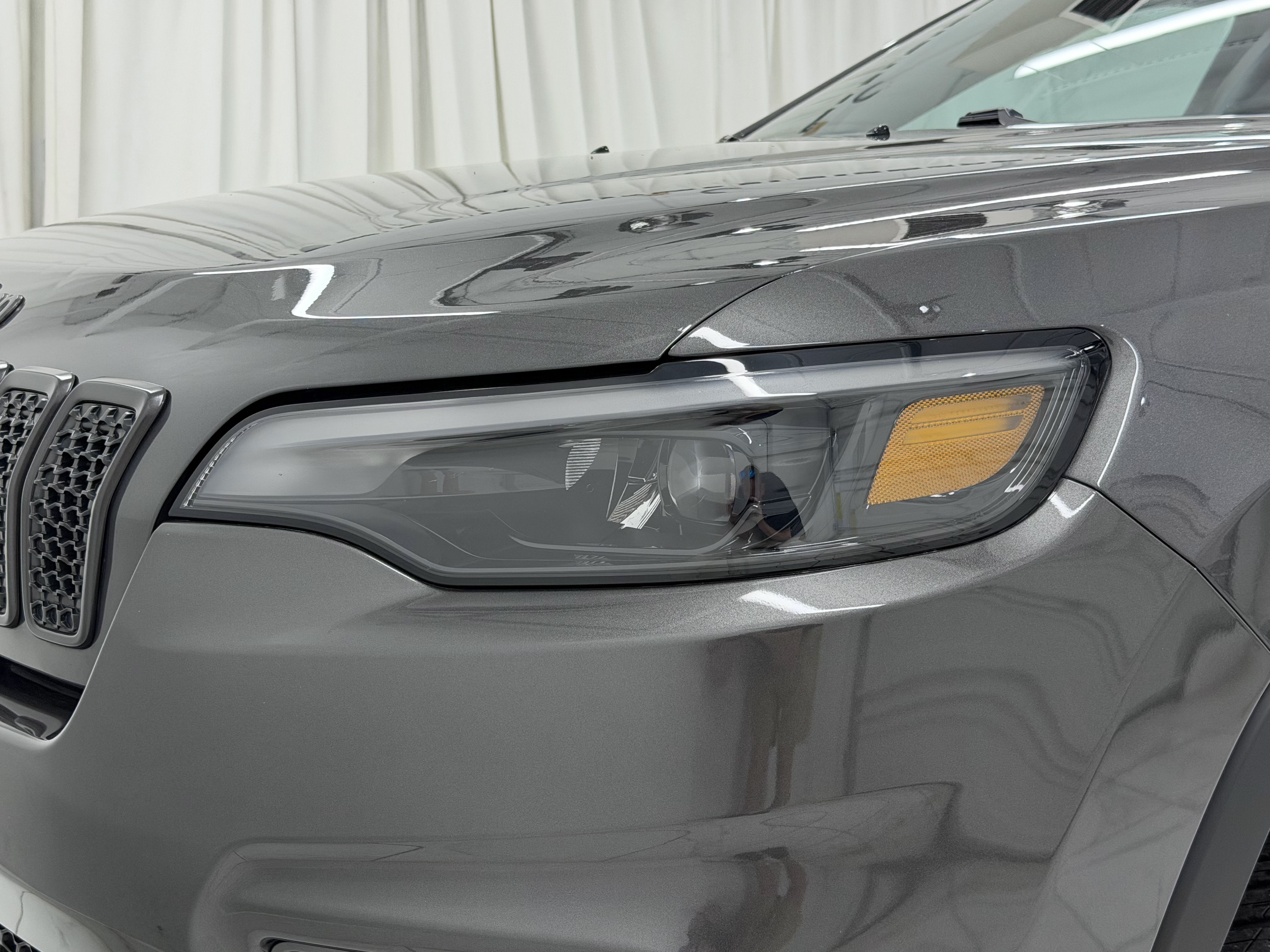 Used 2021 Jeep Cherokee Latitude Lux 80th Anniv w/ Quick Order Package 26U 80TH AWD/4WD image 17