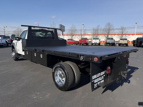 Used 2020 Ford F550 XLT image 8