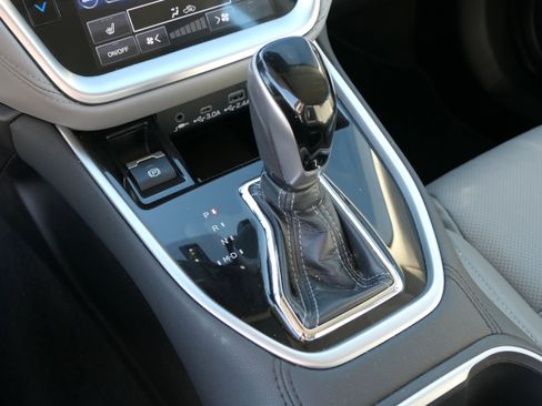 Certified 2023 Subaru Legacy Limited image 21