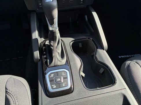 New 2026 Nissan Frontier SV AWD/4WD image 17