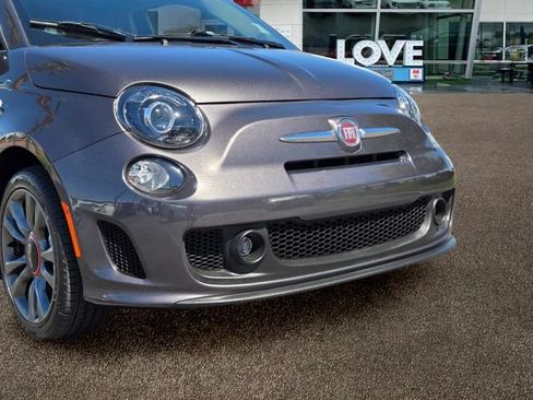Used 2018 FIAT 500 Pop w/ Urbana Appearance Package FWD image 8